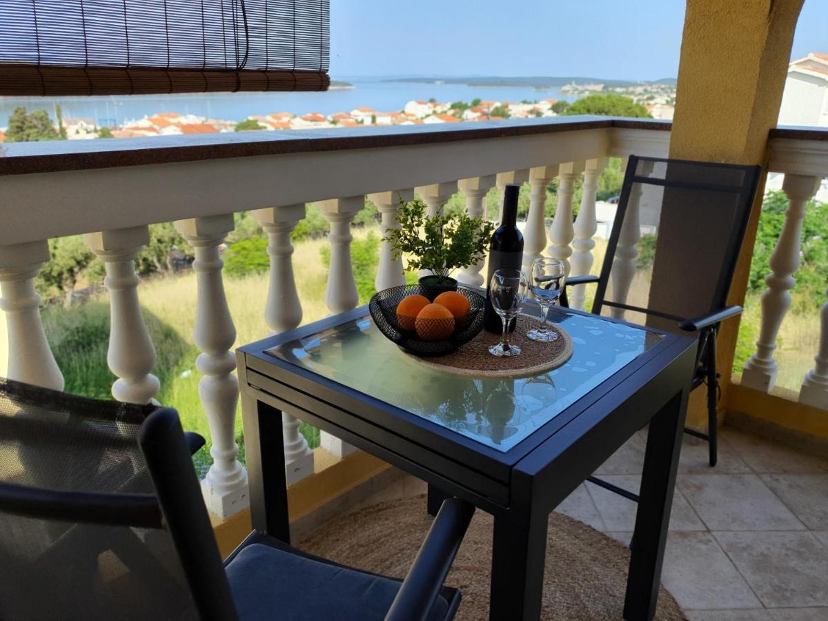Apartman Mila Barbat na Rabu Экстерьер фото