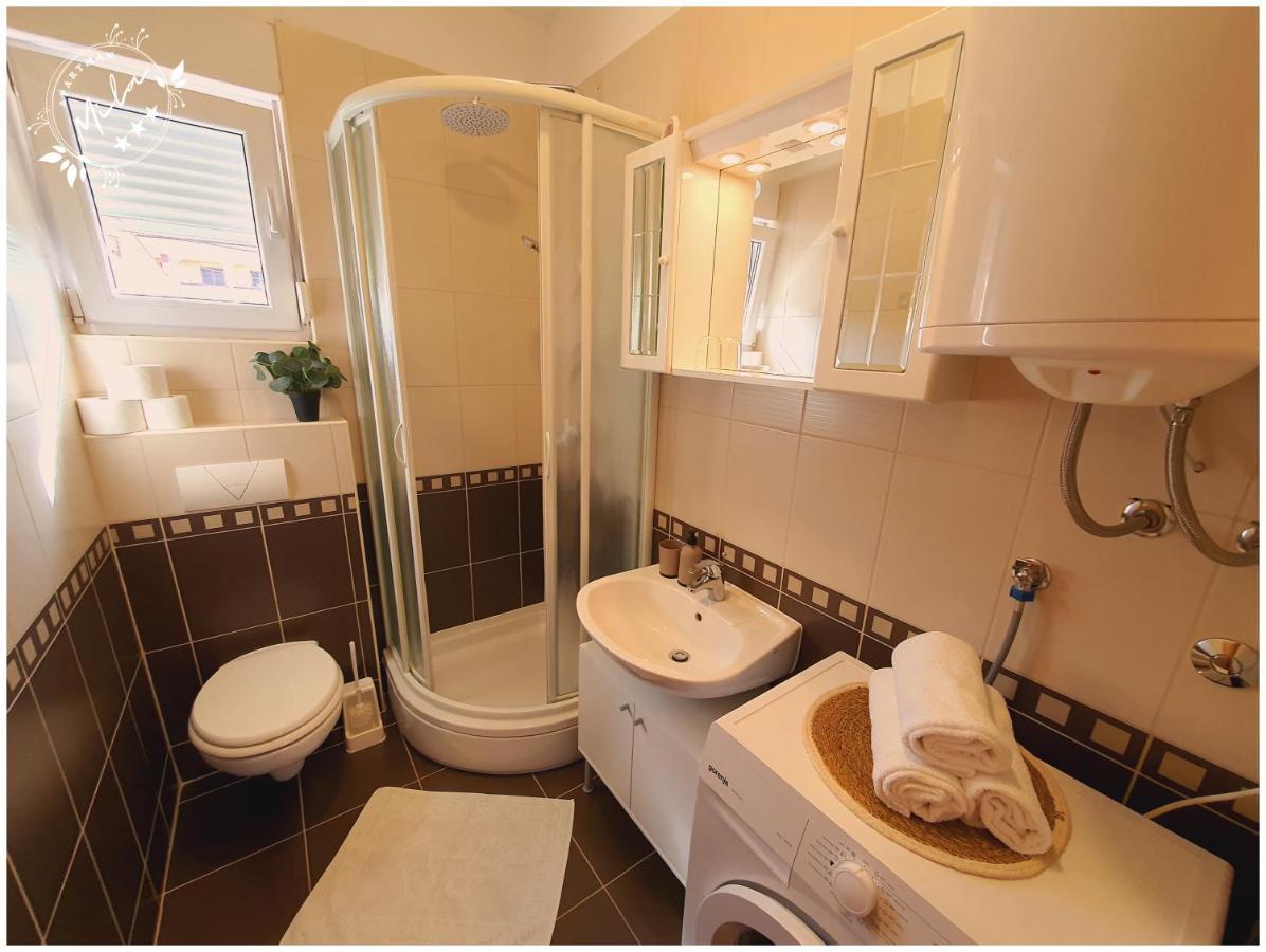 Apartman Mila Barbat na Rabu Экстерьер фото
